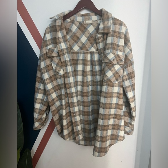 Altar’d State Plaid Oversized Shacket - Picture 1 of 5